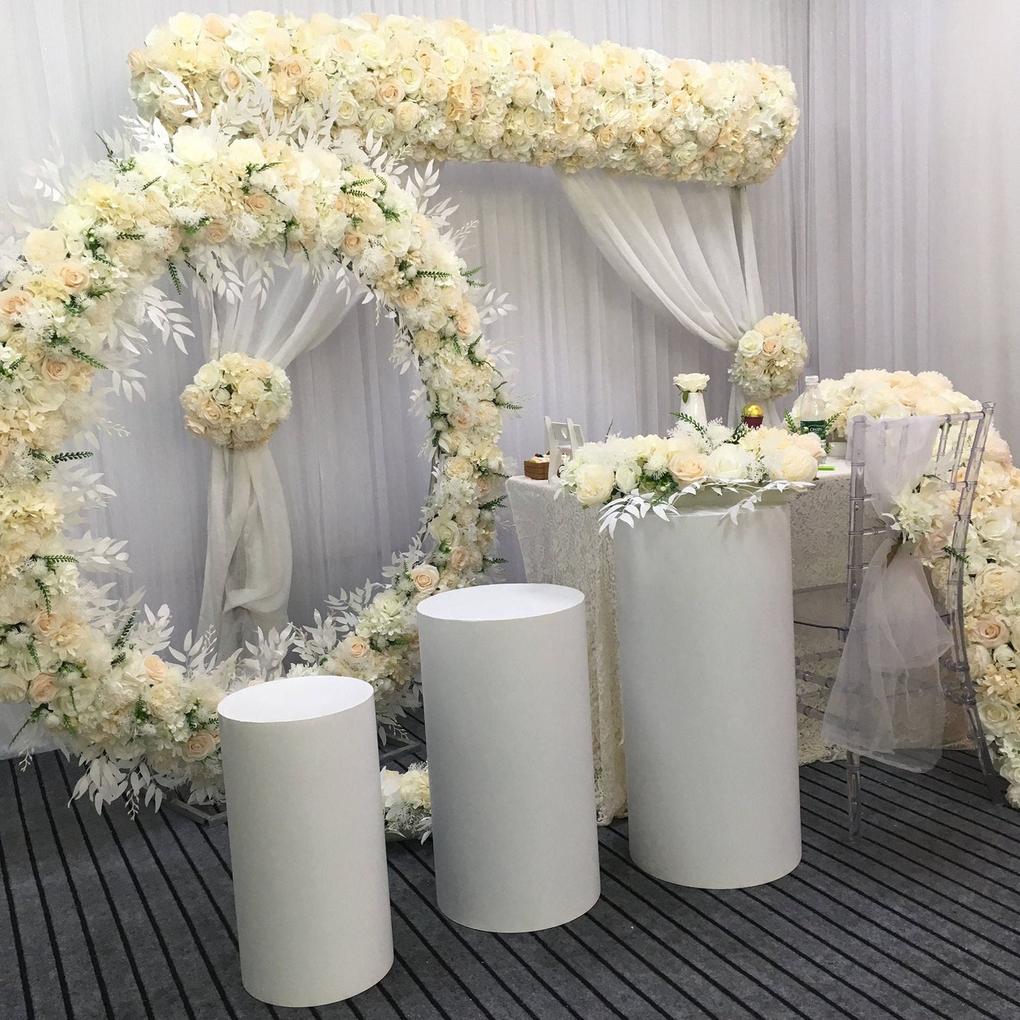Acrylic Cake Pillar Round Set of 3 White
