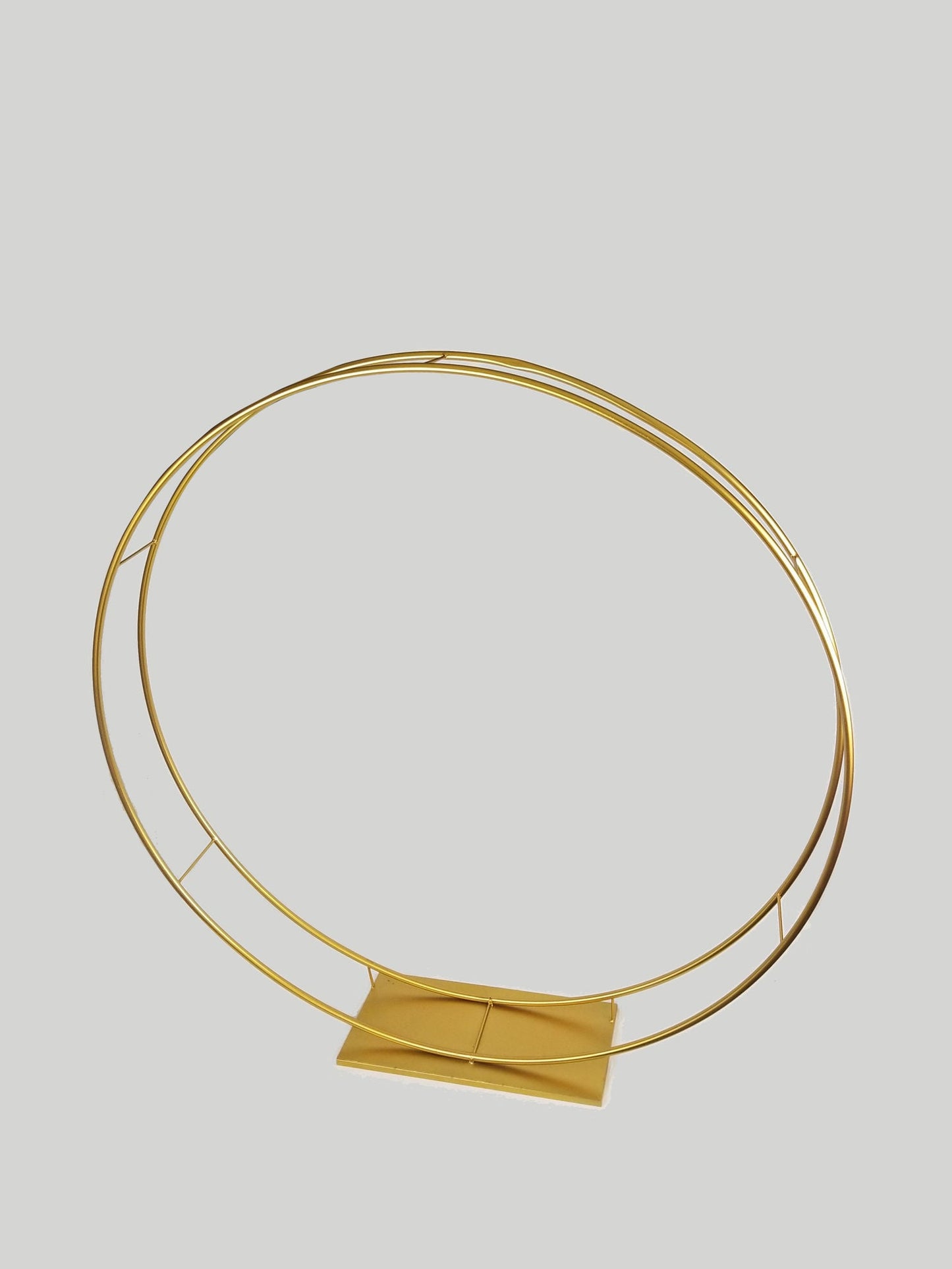 WIRE 10 - 46" Double Hoop Metallic Gold Flower Wreath