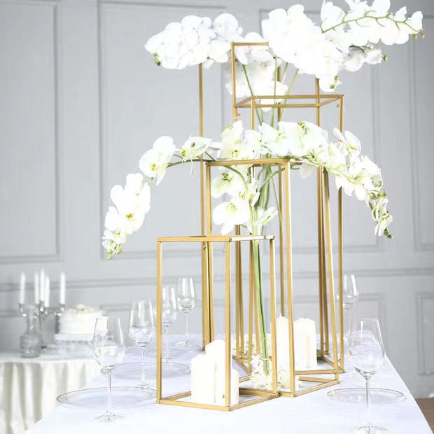 JT-201905-WT - Set Of 4 WHITE Wedding Wire Metal Column Pillar