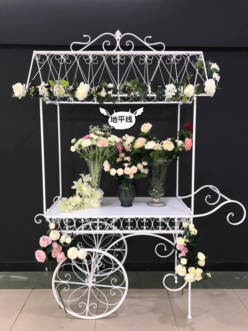 Metal Candy Cart Prop Decoration 6 Feet Tall