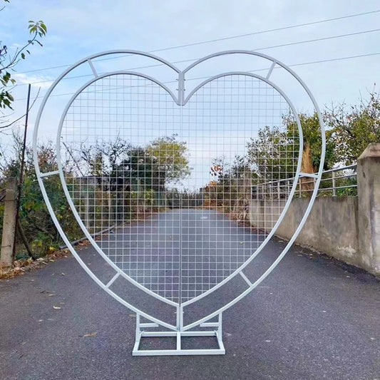 Heart Arch with Grid 7 Feet