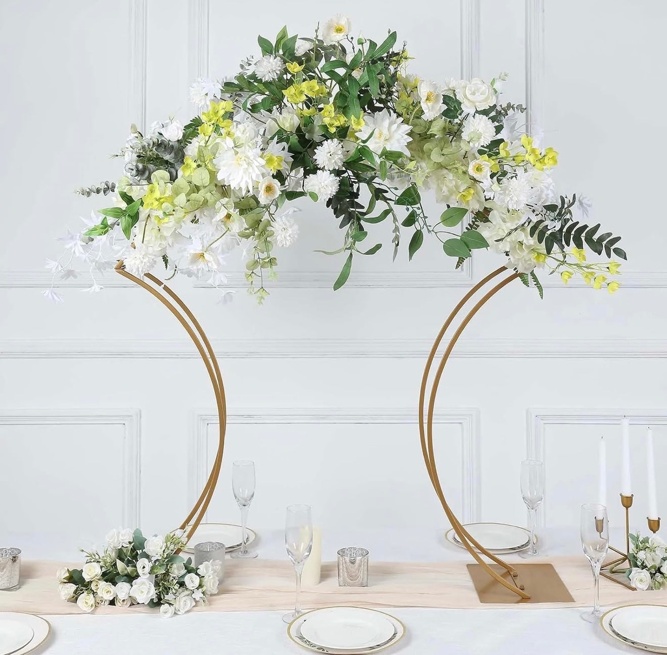 HT001 - Gold Arch Flower Stand