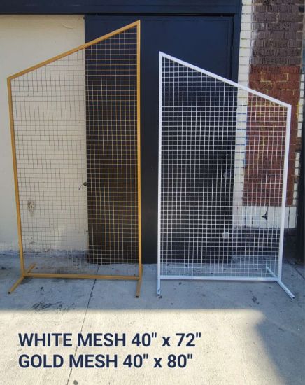 Picture of Mesh Wall Backdrop with Feet Stand and Slanted Top